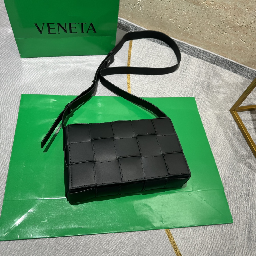 Bottega Veneta 보테가 베네타 크로스백 가방