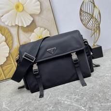 PRADA 프라다 라지 메신저백 크로스백 가방 2VD082