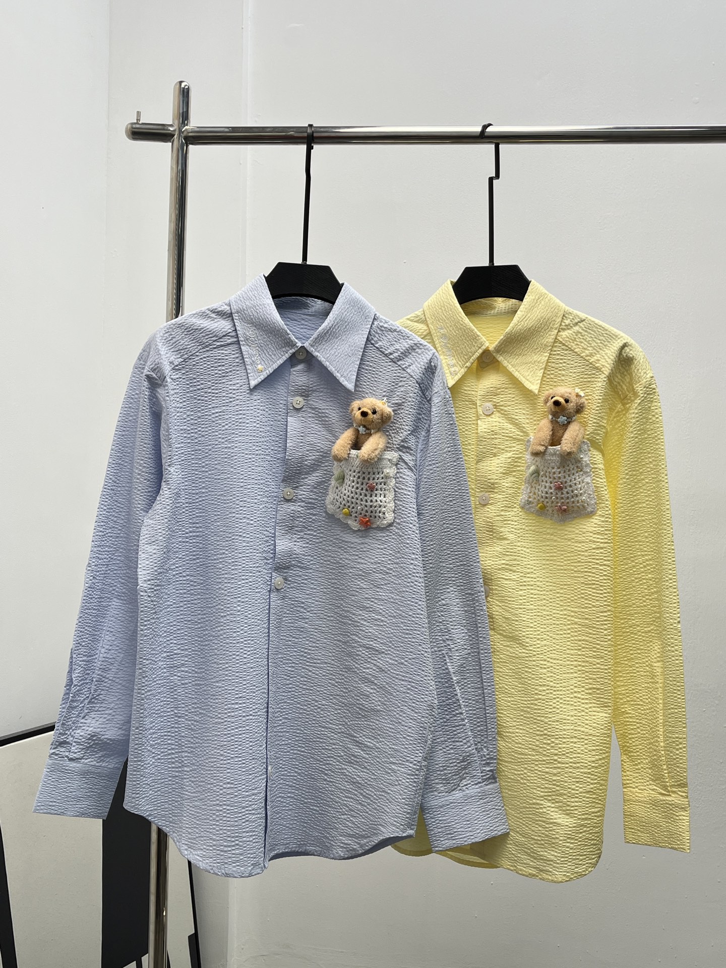 13DE MARZO 데 마르조 셔츠 의류