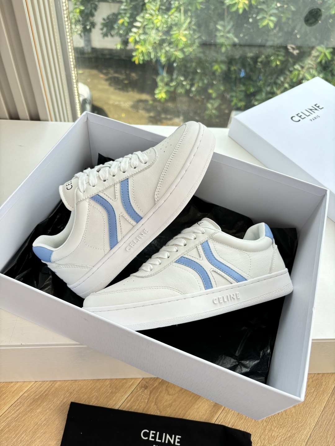 CELINE 셀린느 RUNNER CR-03 스니커즈 신발