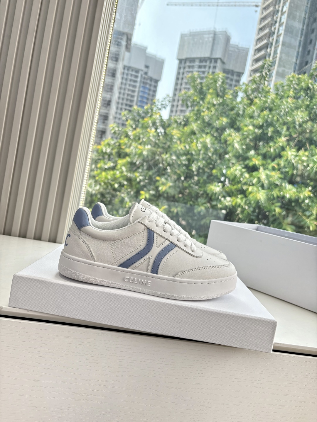 CELINE 셀린느 RUNNER CR-03 스니커즈 신발