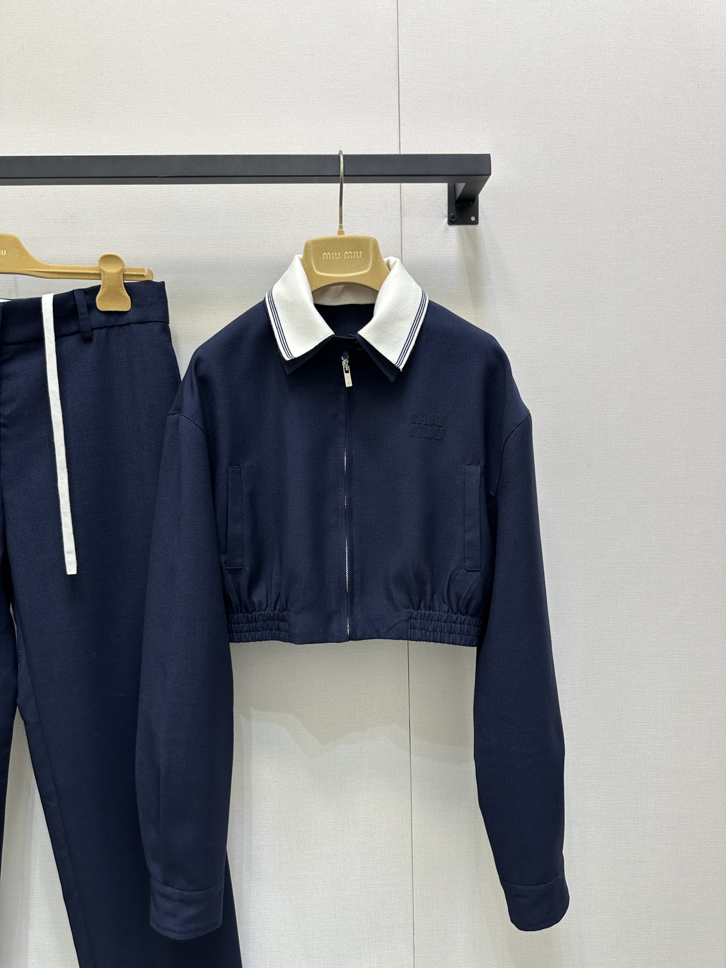 miumiu 미우미우 로고 자수 크롭 재킷 의류