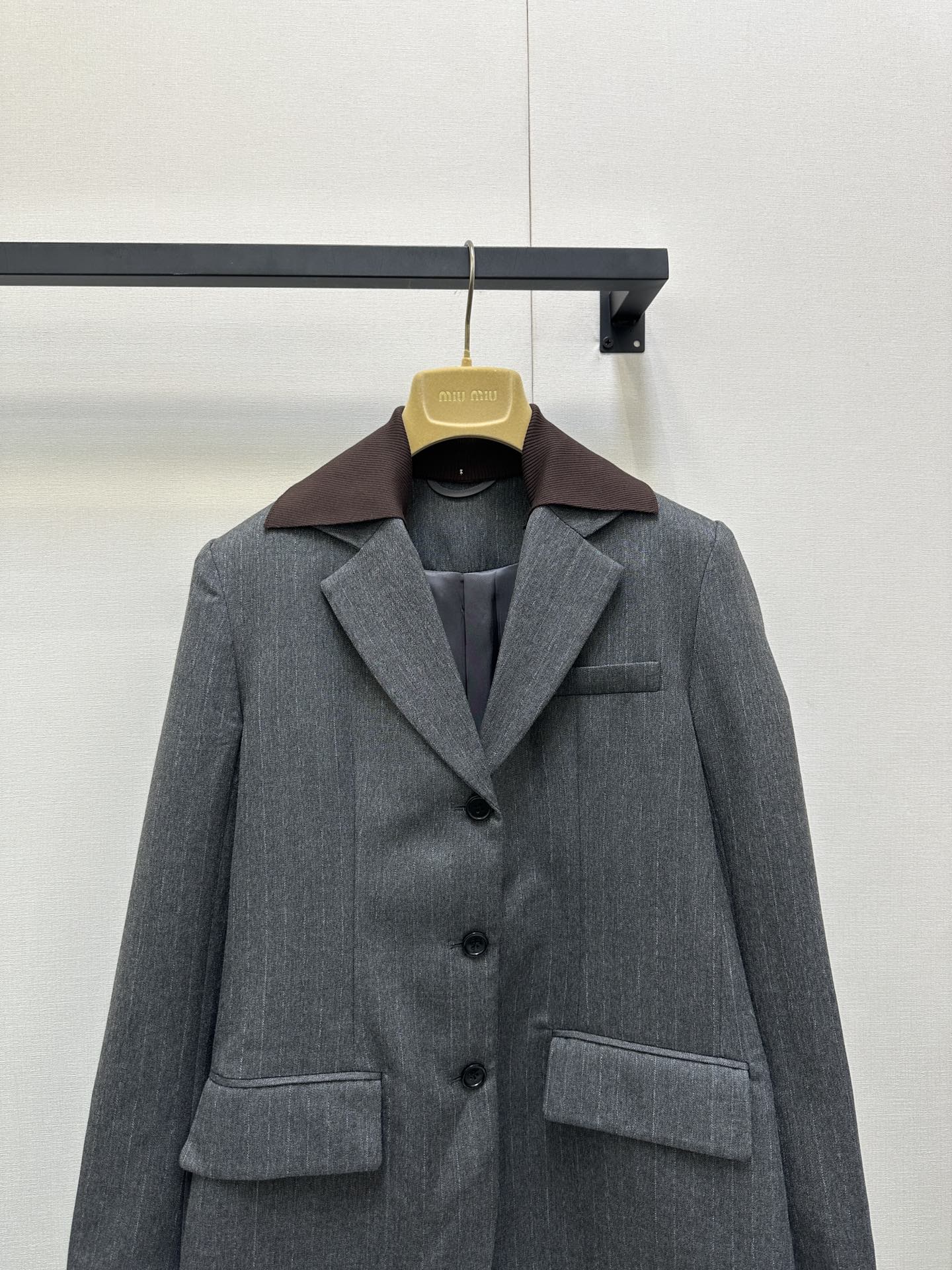 miumiu 미우미우 페이크 레이어드 울 블레이저 재킷 의류