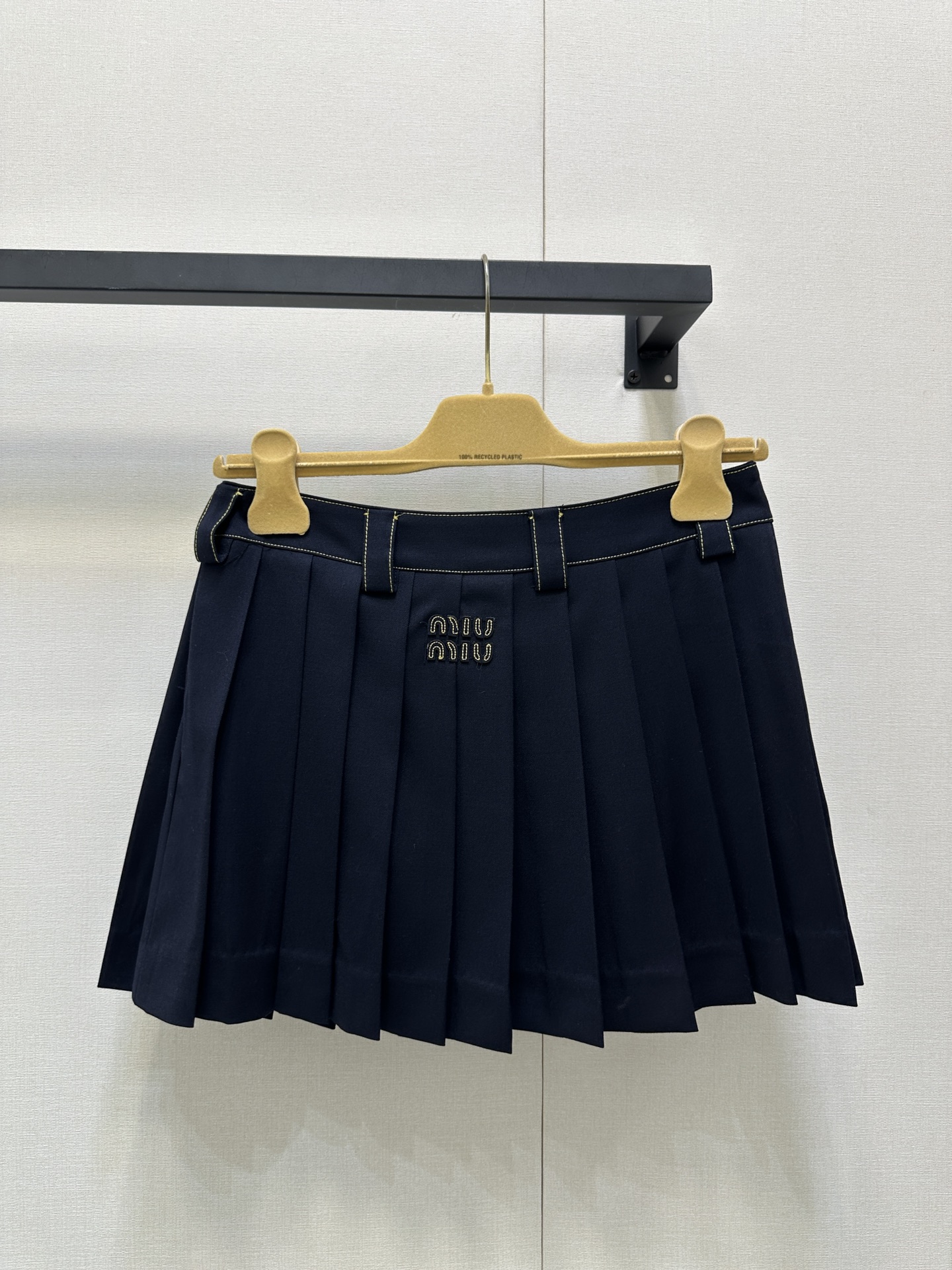 miumiu 미우미우 네이비 아카데미 플리츠 미니 스커트 치마 의류