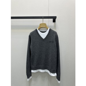 MiuMiu 미우미우 그레이 V넥 레이어드 니트 의류