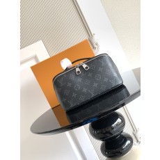 LV 루이비통 Toiletry Bag 2 (M11508) 파우치백 가방