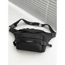 Balenciaga 발렌시아가 3.6 웨이스트백 힙색 가방