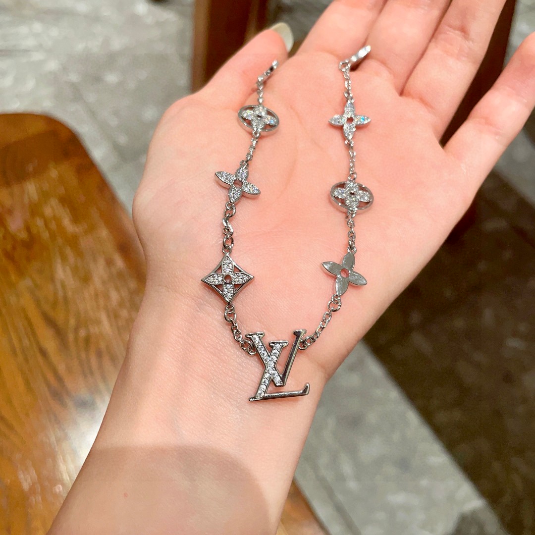 Louis Vuitton 루이비통 LV 더블 플라워 목걸이