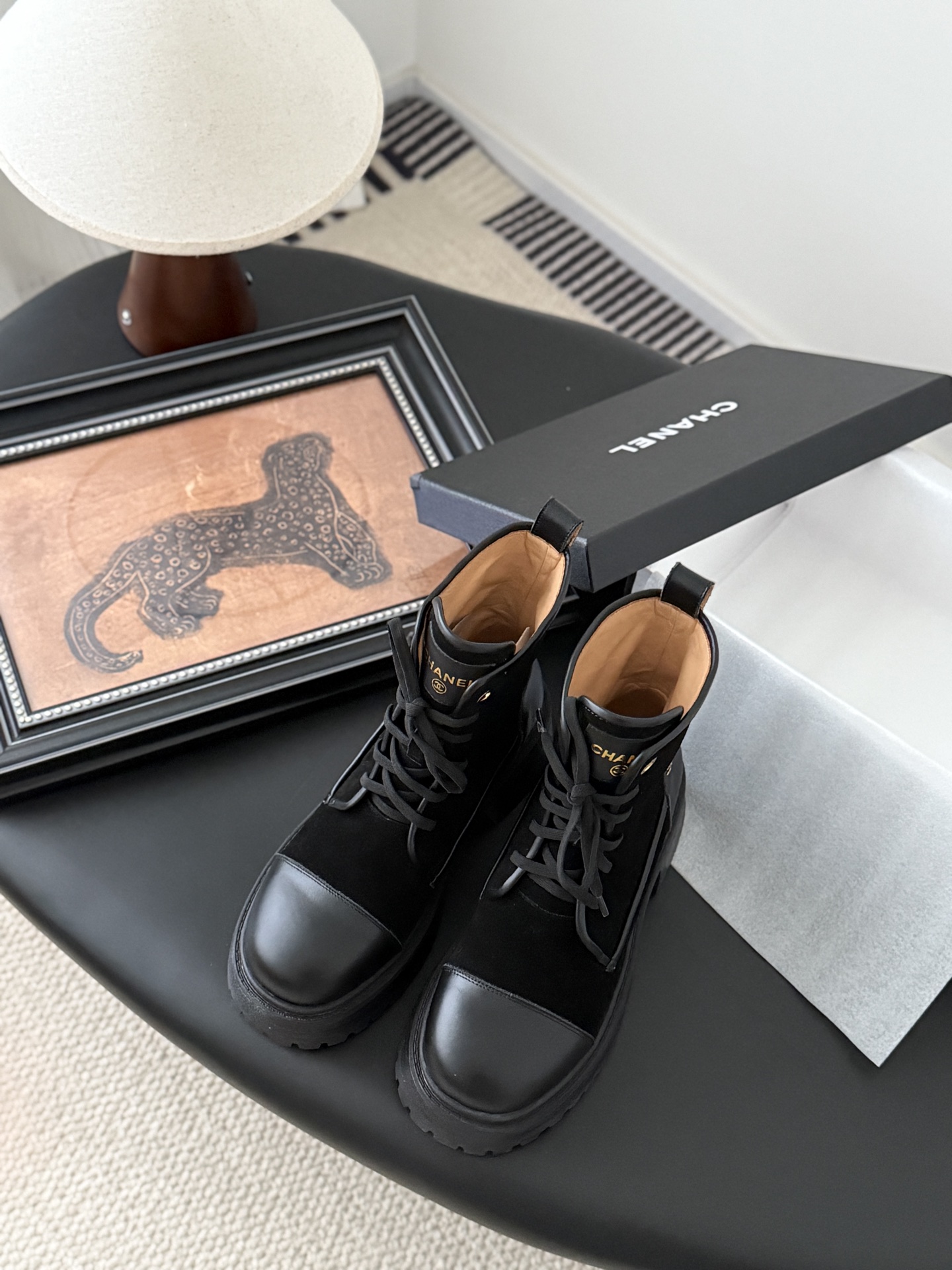 CHANEL 샤넬 25B 아뜰리에 단화 부츠 신발