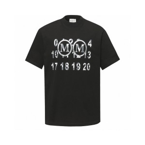 Maison Margiela MM6 메종 마르지엘라 반팔 라운드넥 티셔츠 의류