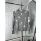 Thom Browne 톰브라운 신상 깃털 자수 울 니트 의류