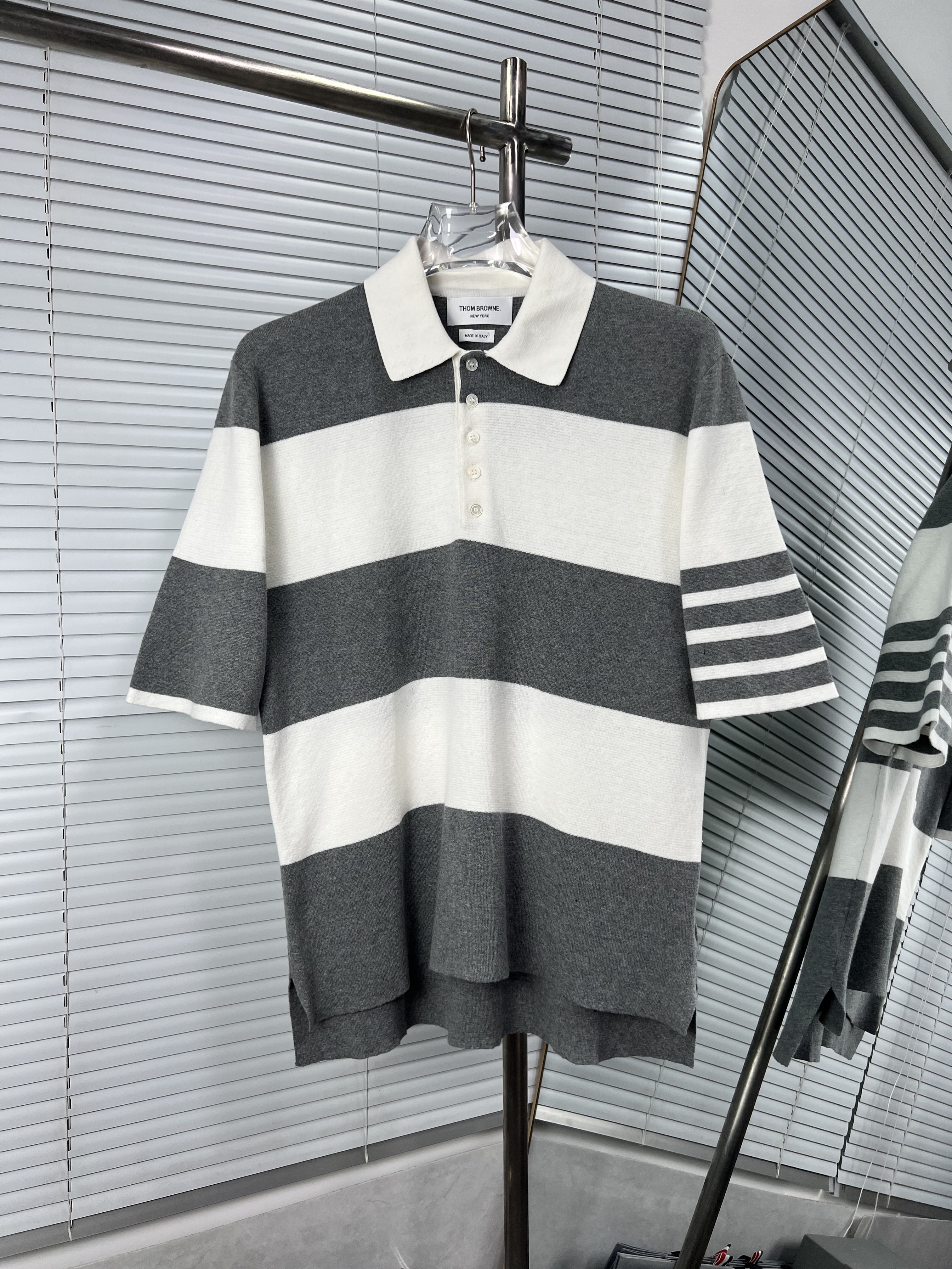 Thom Browne 톰브라운 스트라이프 니트 폴로 반팔 티셔츠 의류