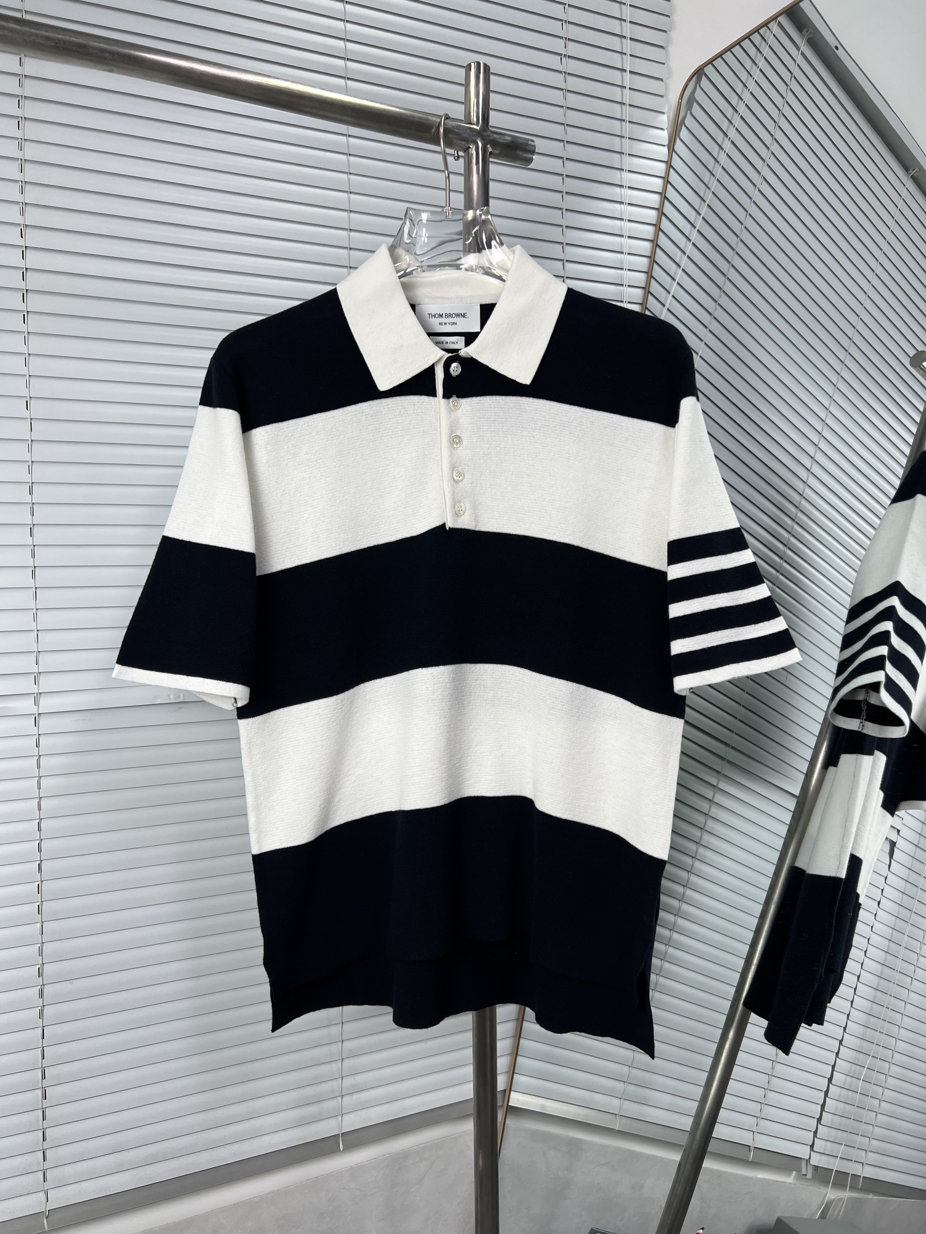 Thom Browne 톰브라운 스트라이프 니트 폴로 반팔 티셔츠 의류