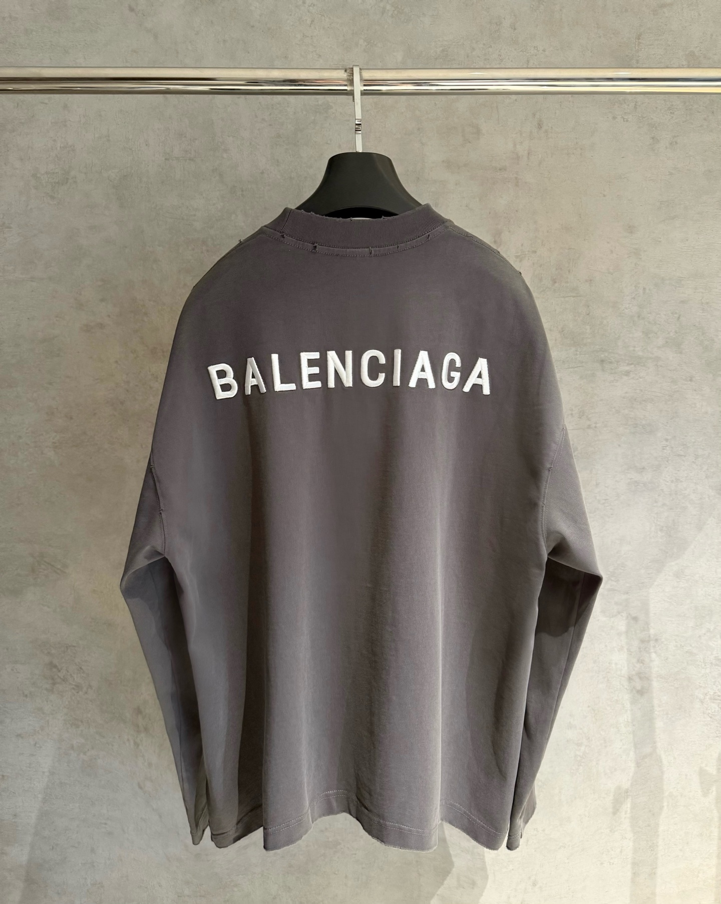 Balenciaga 발렌시아가 자수 긴팔 티셔츠 의류