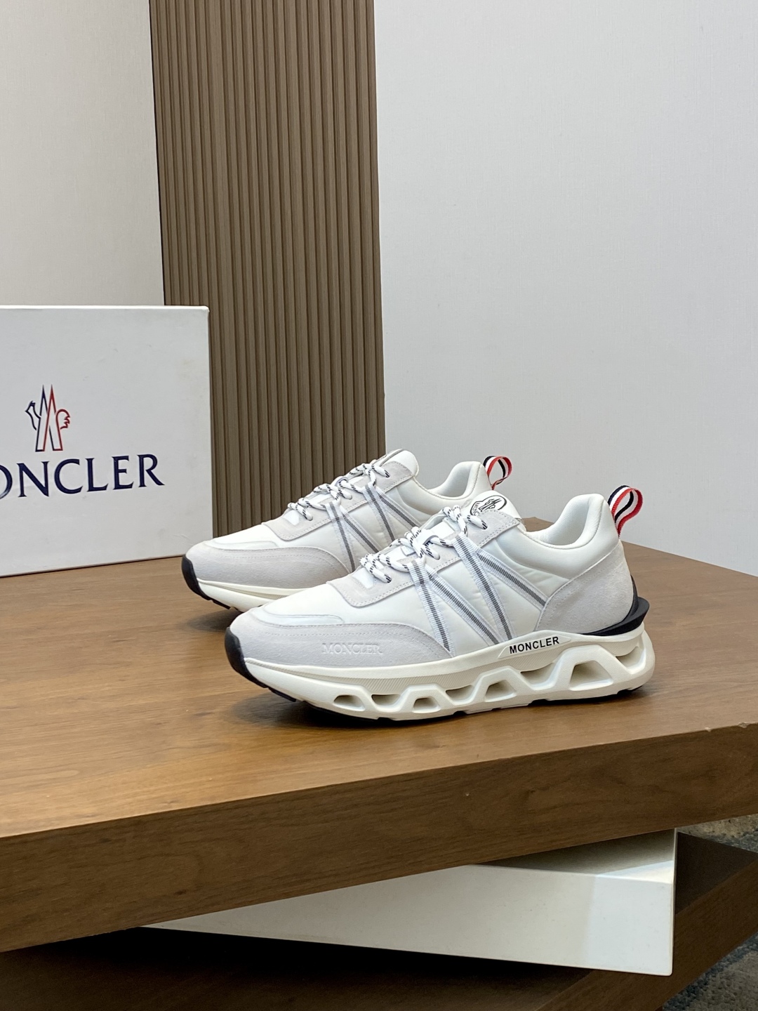 Moncler 몽클레르 몽클레어 스니커즈 신발