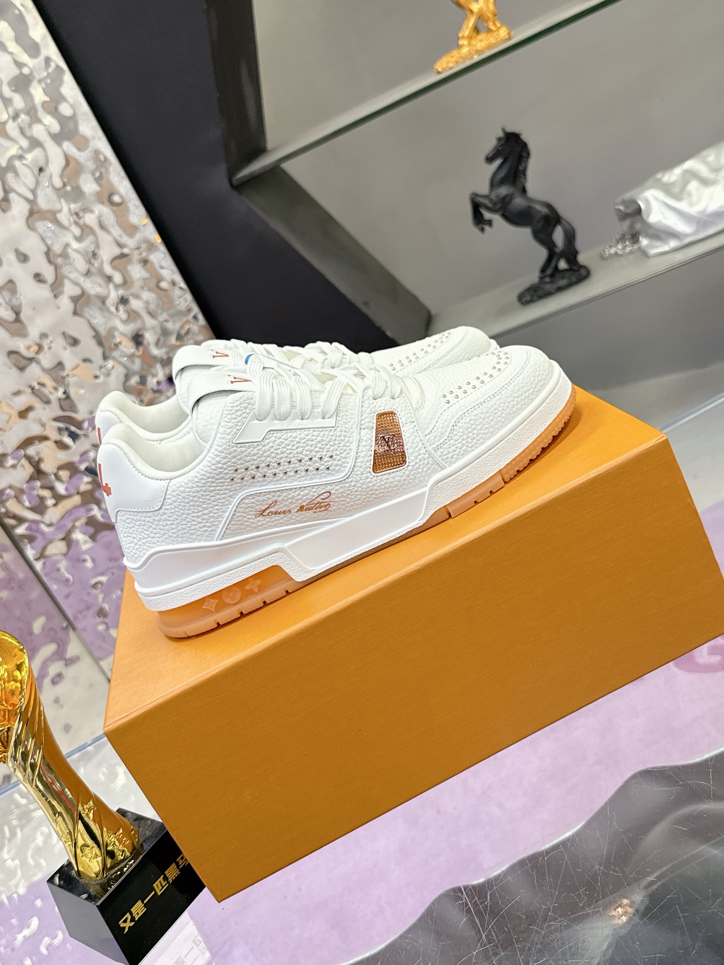 Louis Vuitton Trainer Maxi 루이비통 스니커즈 LV 트레이너 맥시 신발