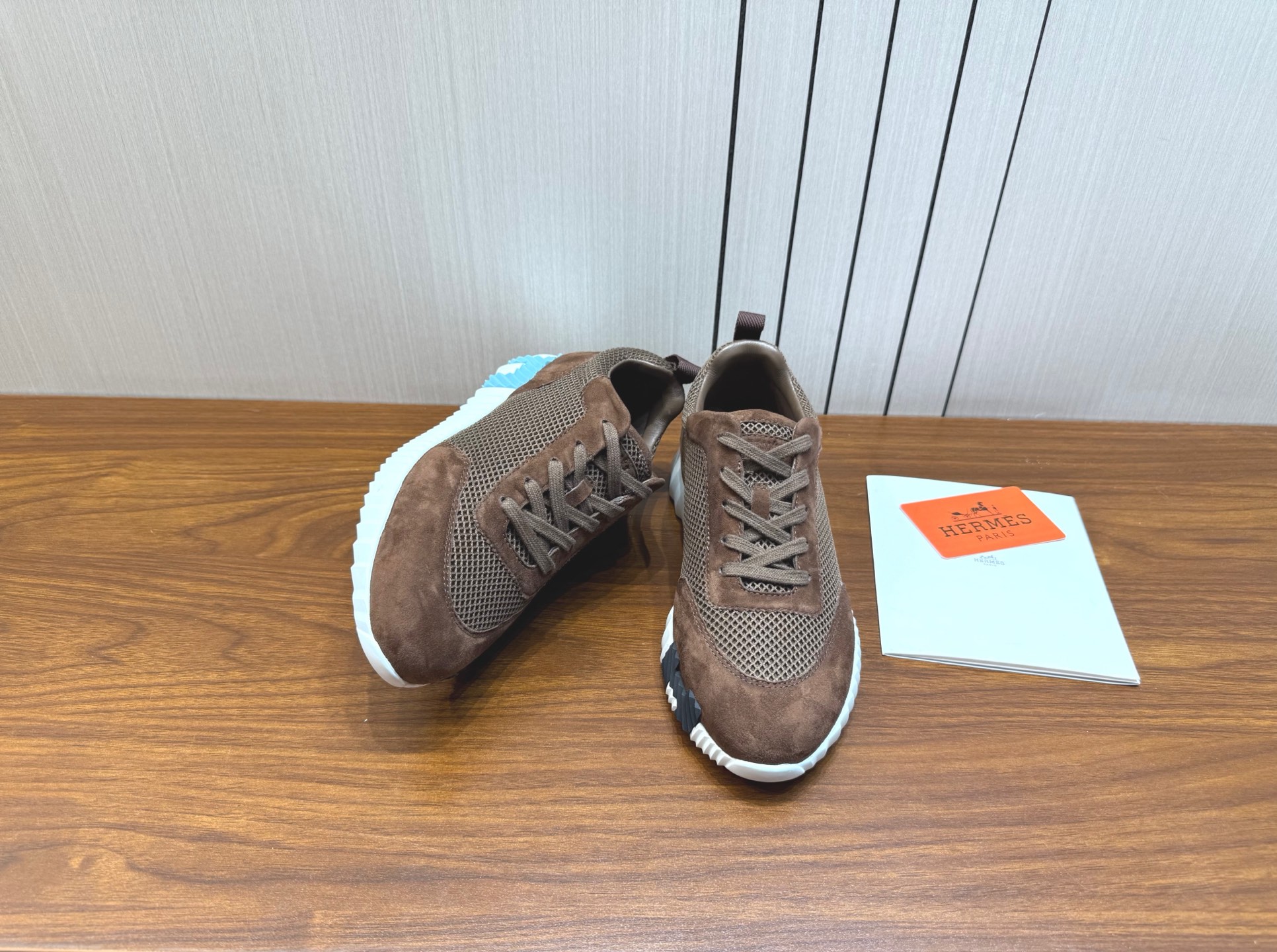 Hermes 에르메스 커플 스니커즈 신발