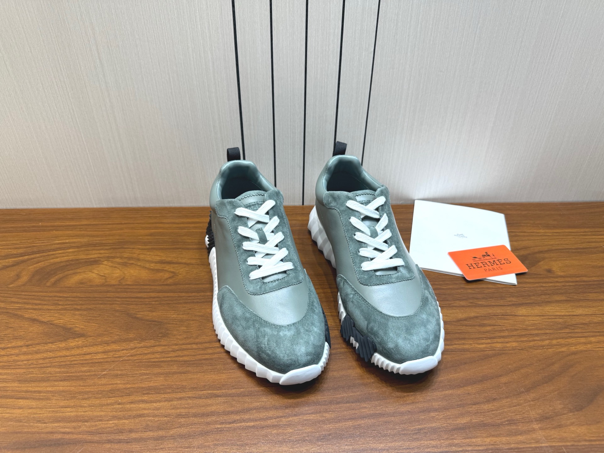 Hermes 에르메스 커플 스니커즈 신발