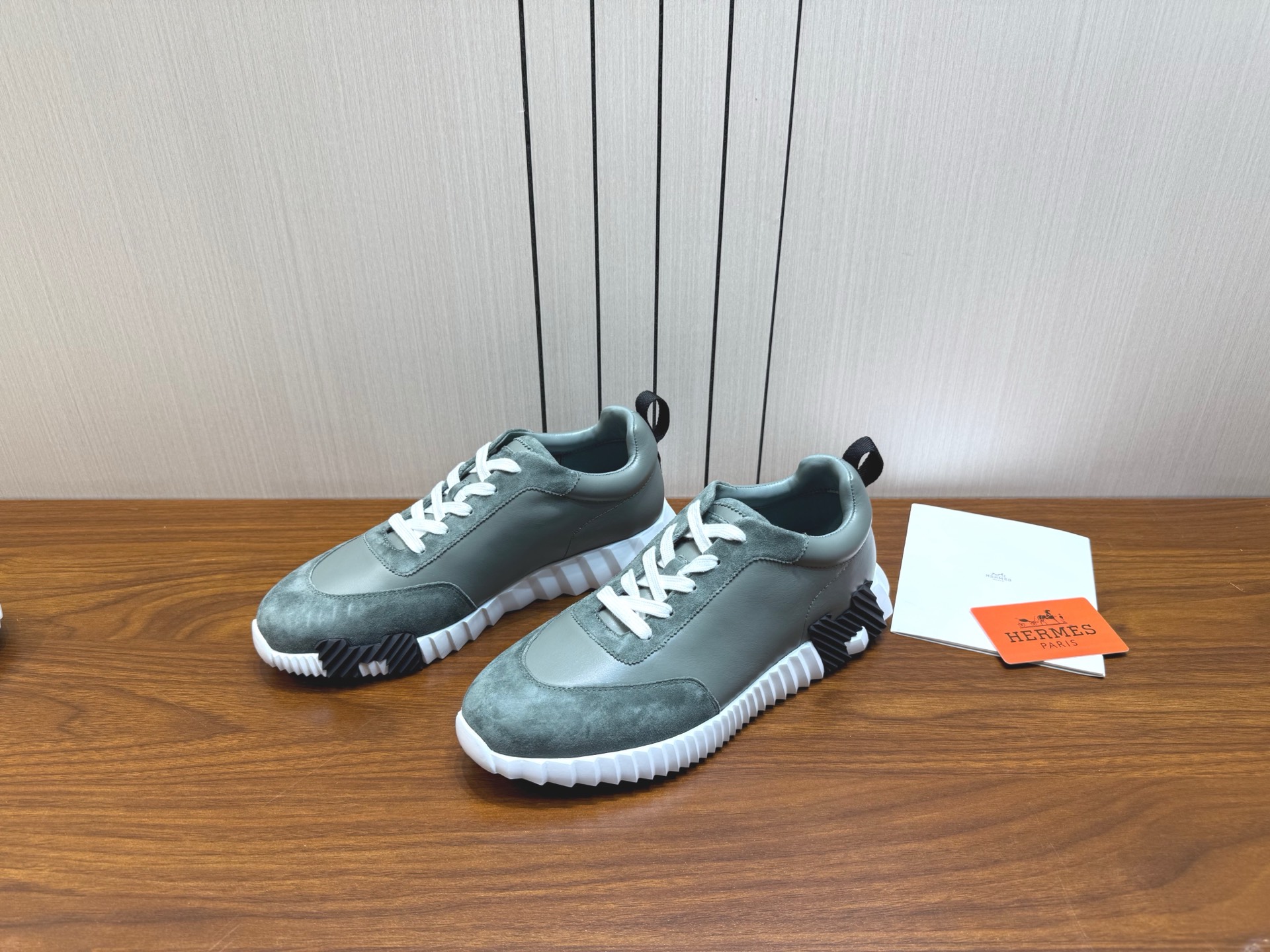 Hermes 에르메스 커플 스니커즈 신발