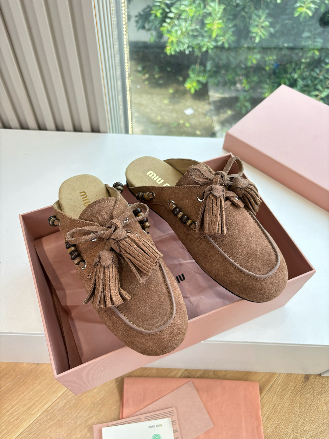 MiuMiu 미우미우 데크 슈즈 (스웨이드 보트 슈즈) 뮬 신발