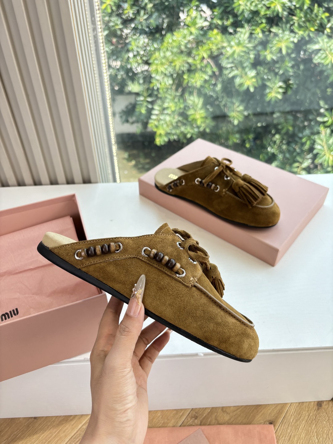 MiuMiu 미우미우 데크 슈즈 (스웨이드 보트 슈즈) 뮬 신발