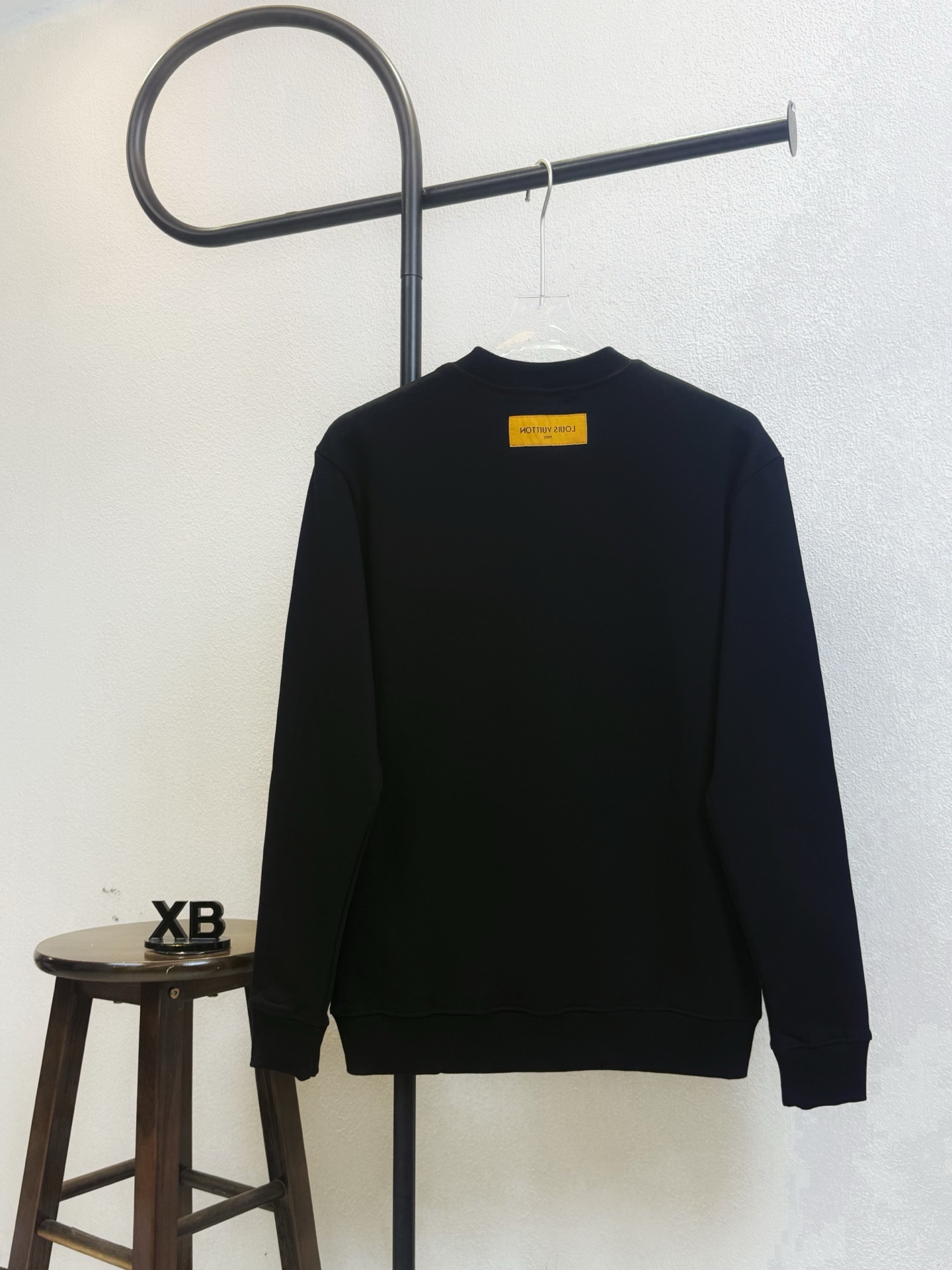 LV 루이비통 입체 크리스털 전사 패치 자수 라운드넥 맨투맨 티셔츠 의류