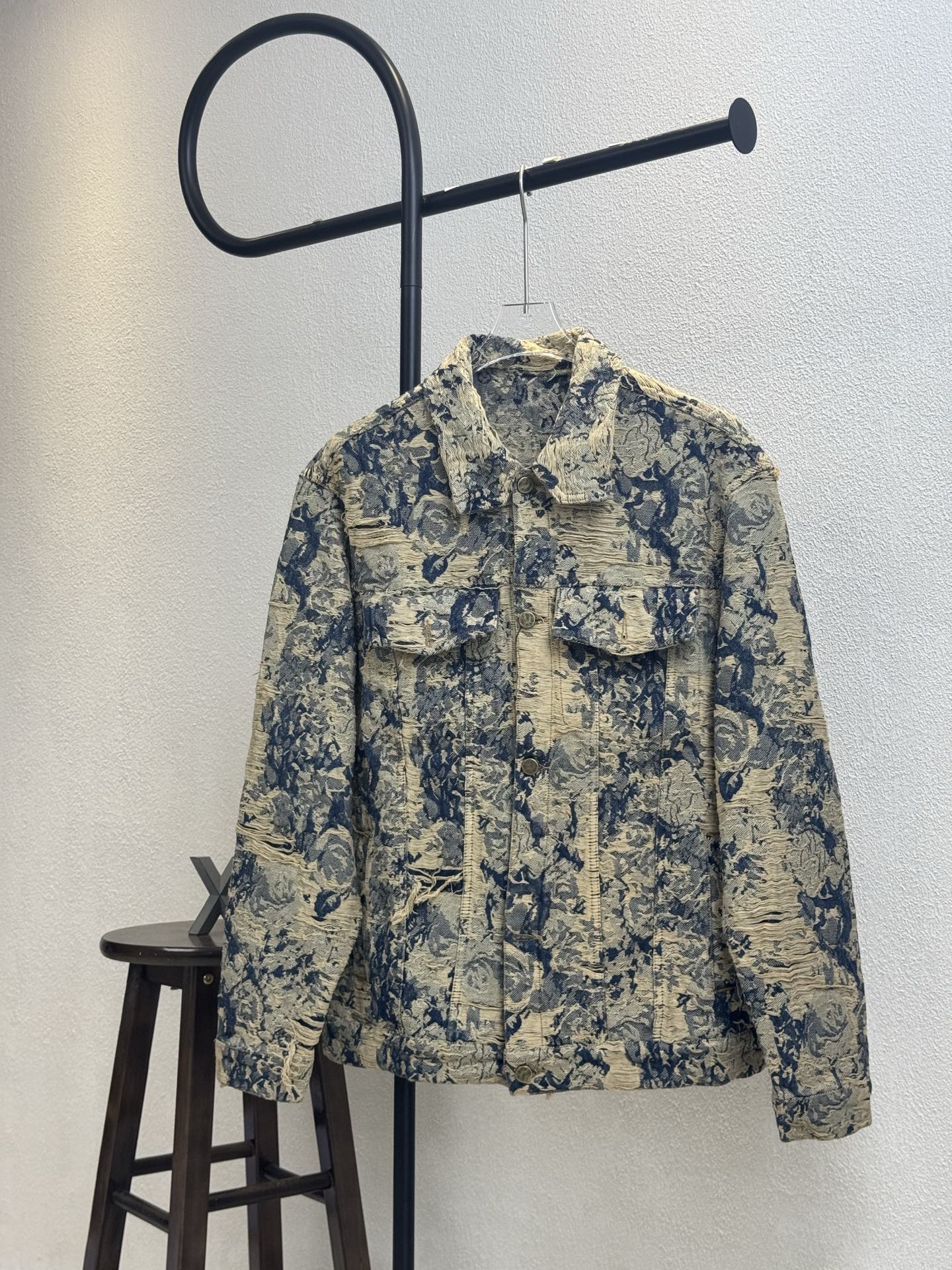 Louis Vuitton LV 루이비통 로고 플라워 로즈 자카드 워시드 데님 재킷 의류