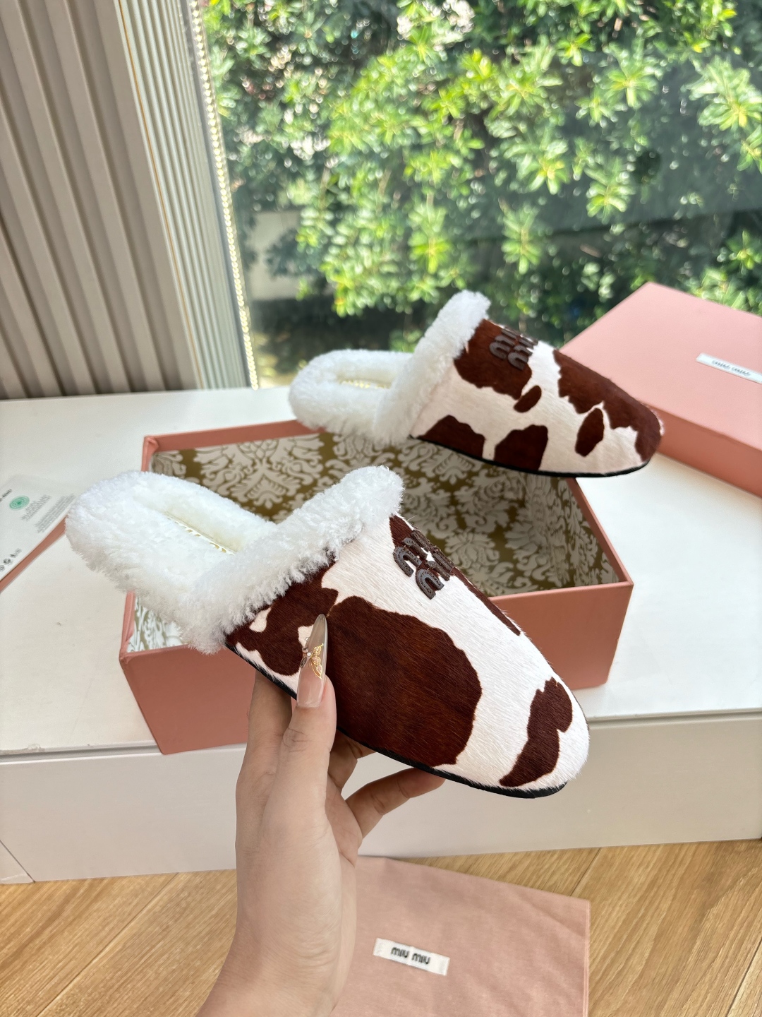 miumiu 미우미우 수입 양모 슬리퍼 신발