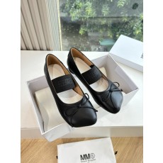 Maison Margiela MM6 메종 마르지엘라 타비 굽 낮은 메리제인 플랫 슈즈 신발