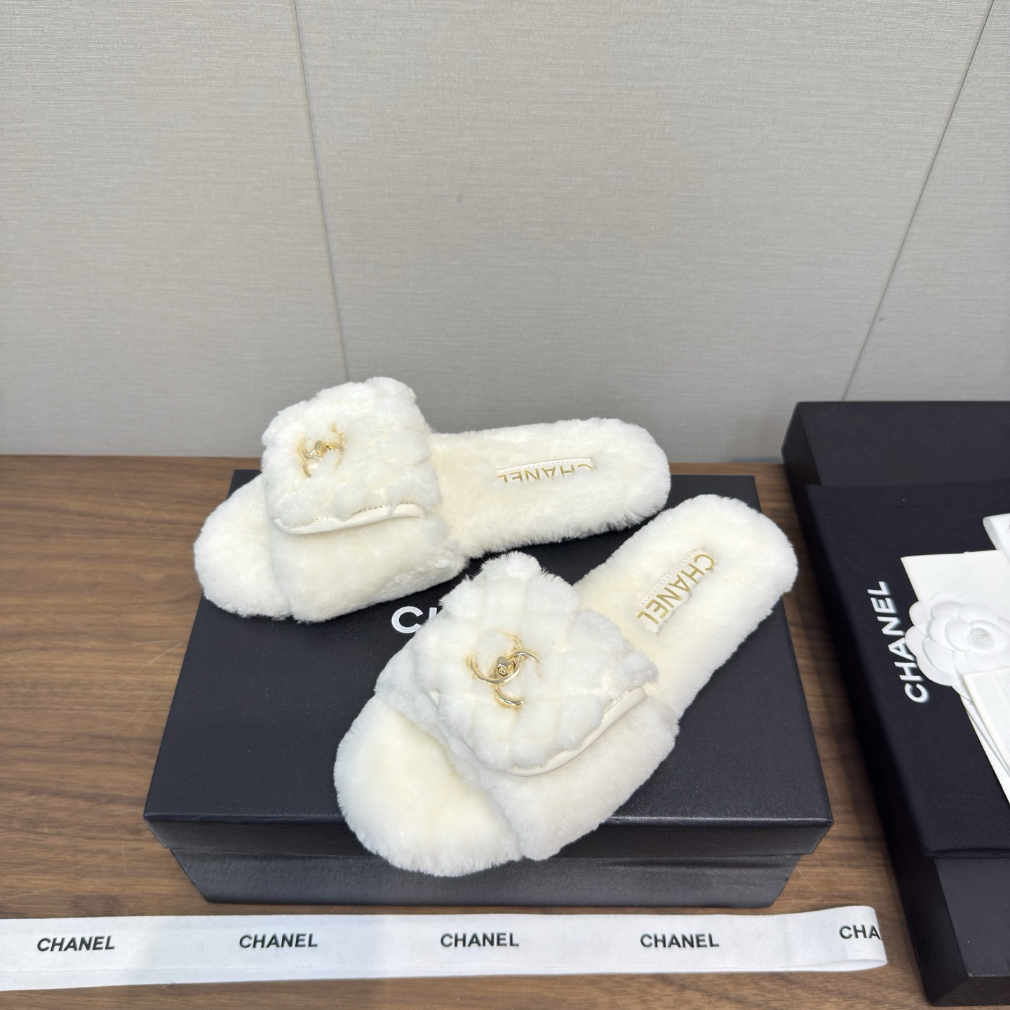 Chanel 샤넬 퍼 슬리퍼 신발