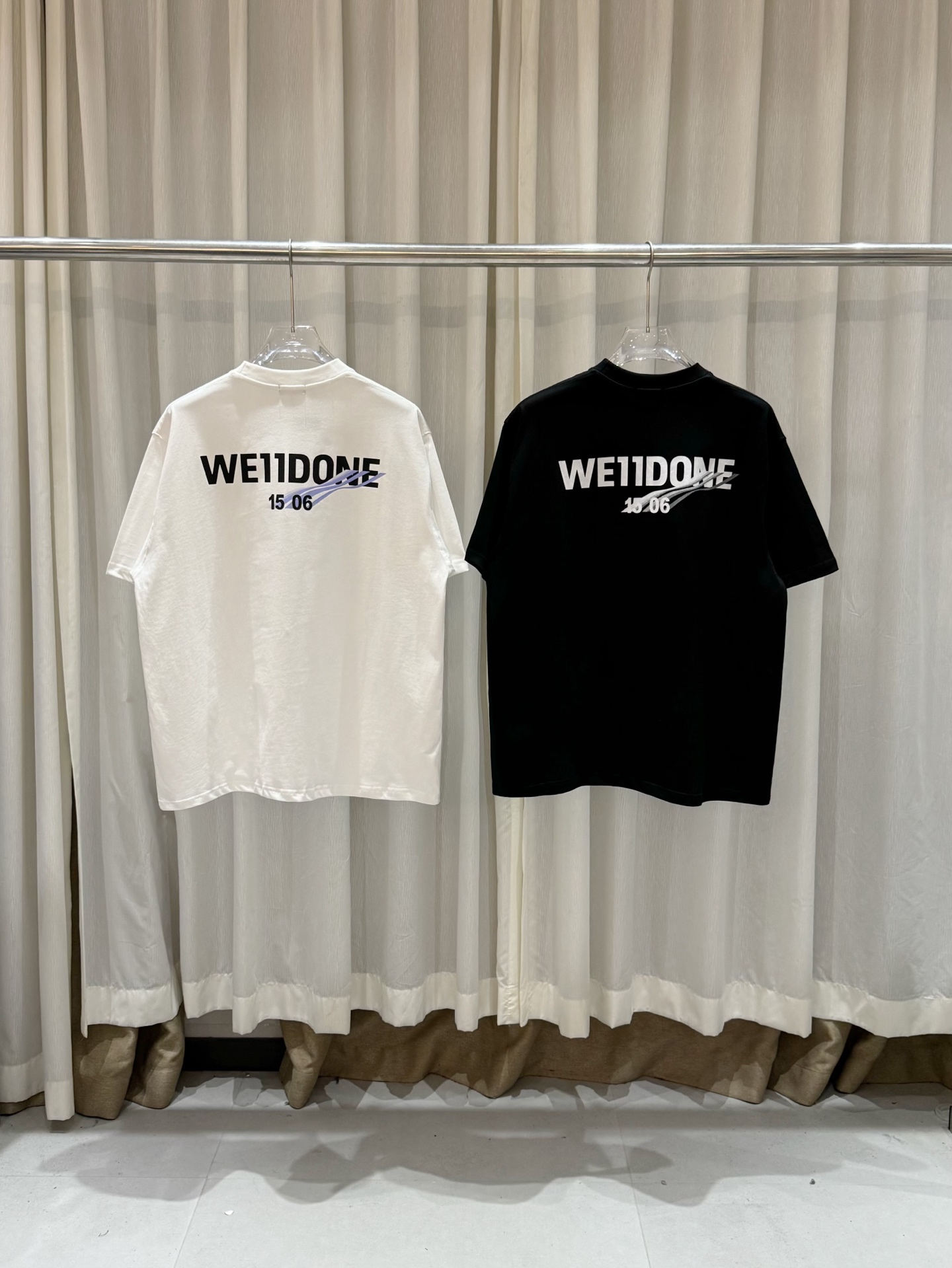 WE11DONE 웰던 MOON 시리즈 웨이브 로고 프린트 반팔 티셔츠 의류