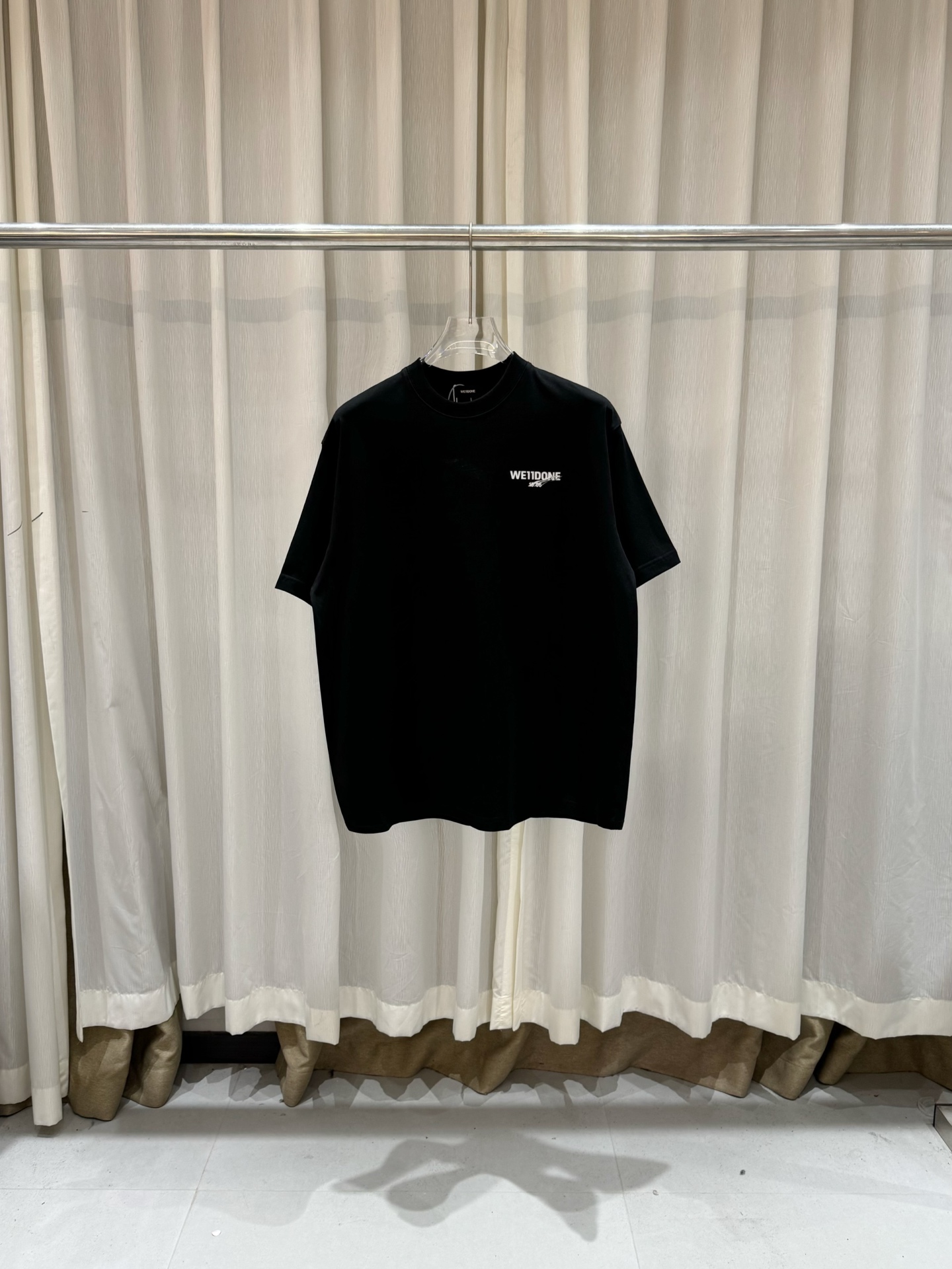 WE11DONE 웰던 MOON 시리즈 웨이브 로고 프린트 반팔 티셔츠 의류