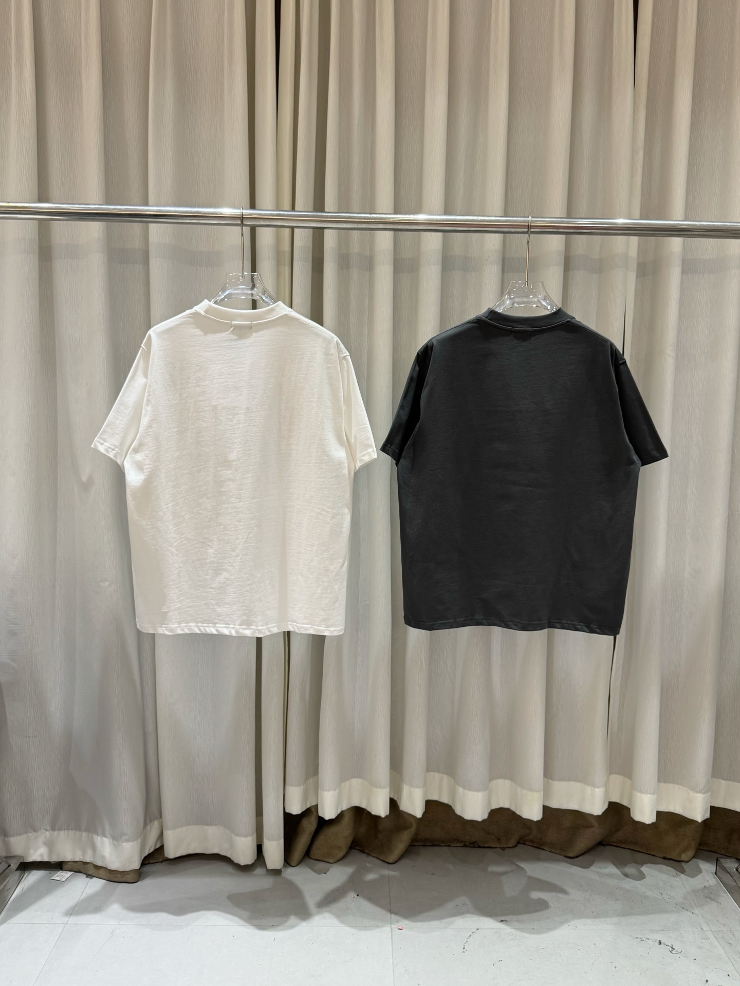 WE11DONE 웰던 반팔 티셔츠 의류