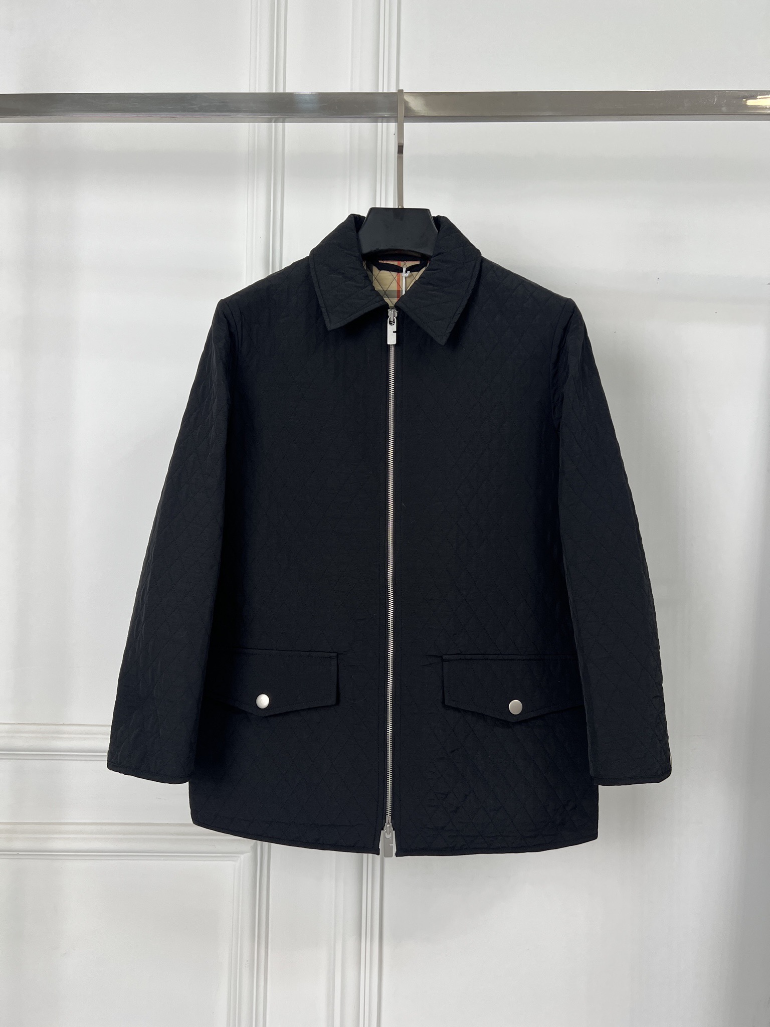 Burberry 버버리 다이아 퀼팅 패딩 점퍼 의류