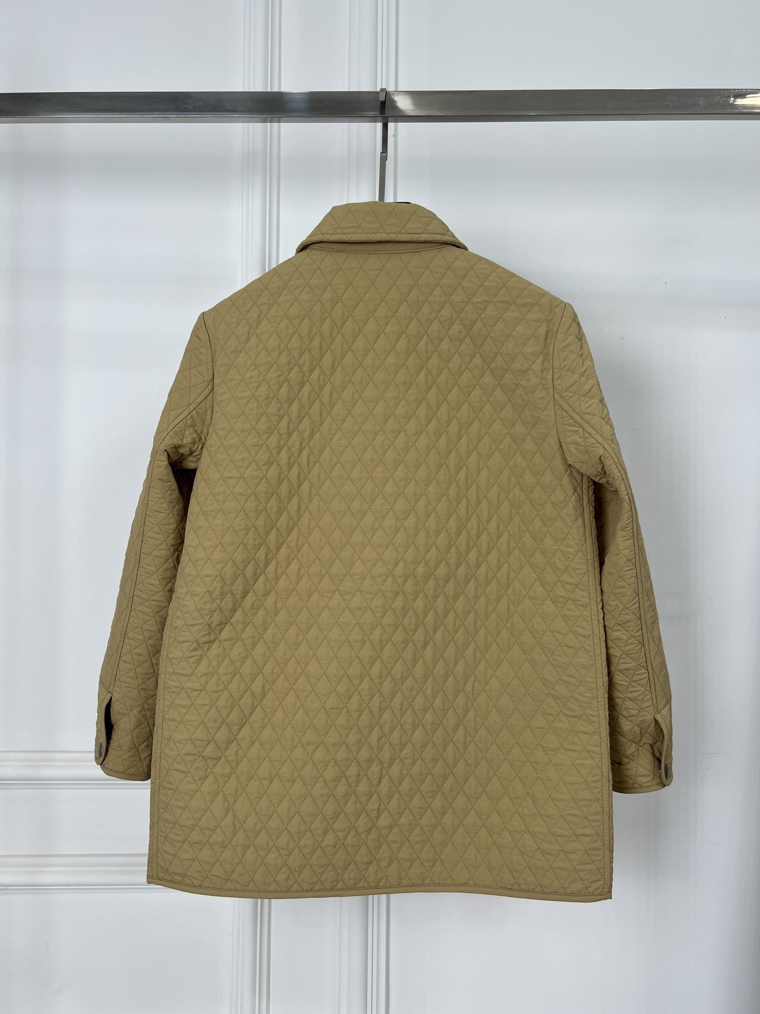 Burberry 버버리 다이아 퀼팅 패딩 점퍼 의류