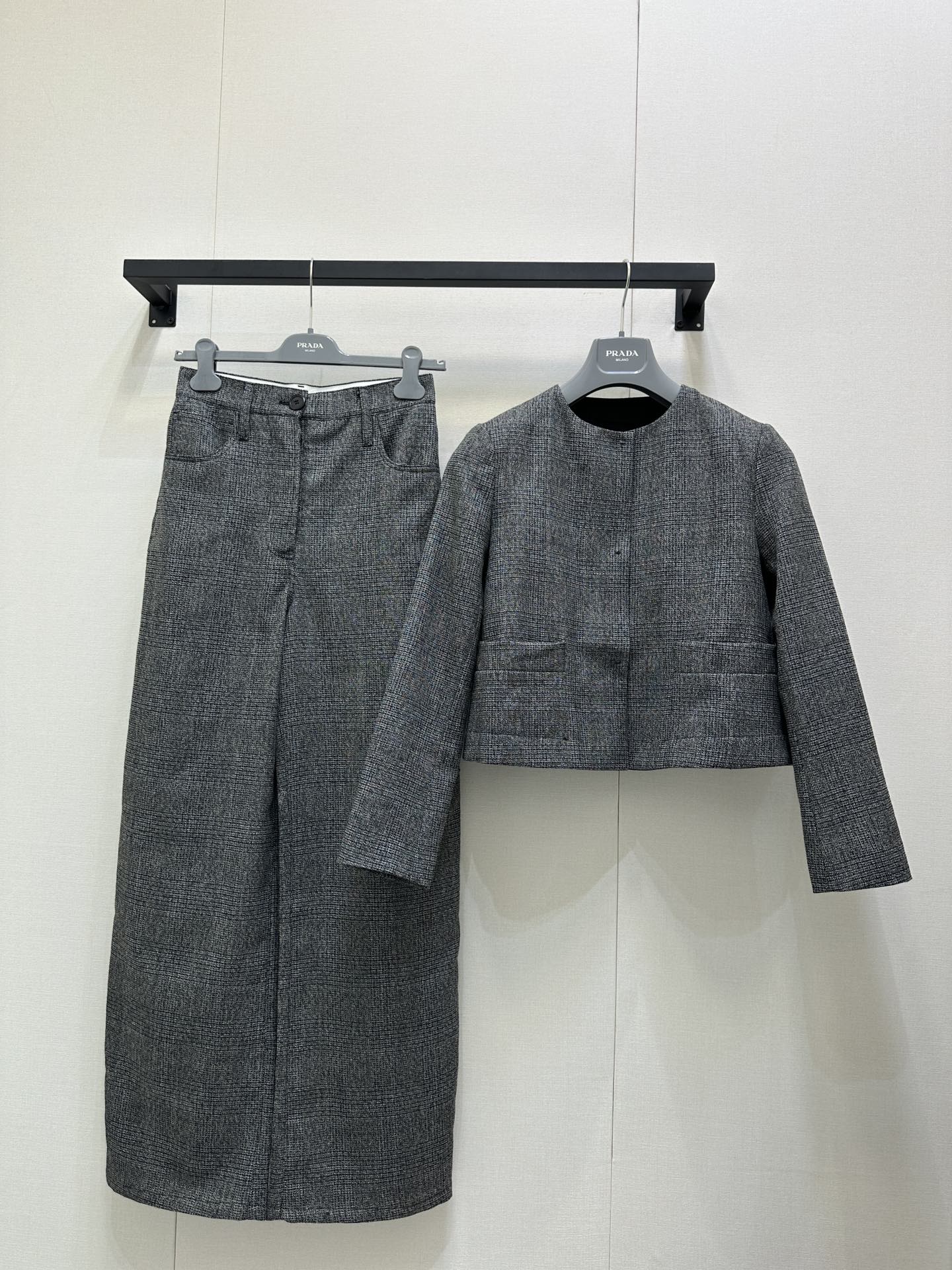 PRADA 프라다 재킷 + 팬츠 세트 의류