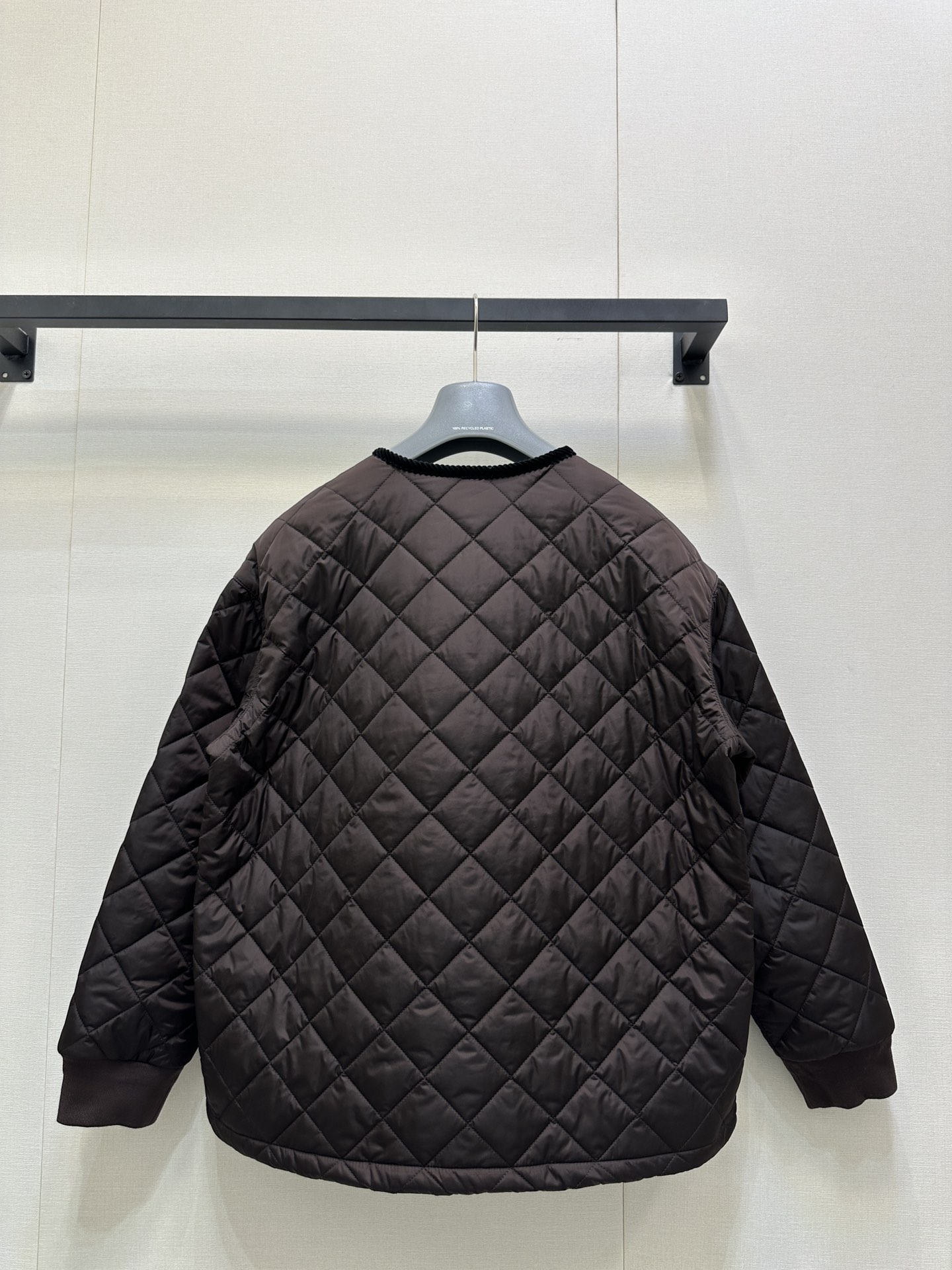 PRADA 프라다 다이아몬드 퀼팅 라운드넥 코튼 재킷 의류