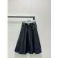PRADA 프라다 나일론 미디 스커트 치마 의류