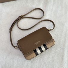 Burberry 버버리 신상 체크 크로스백 가방