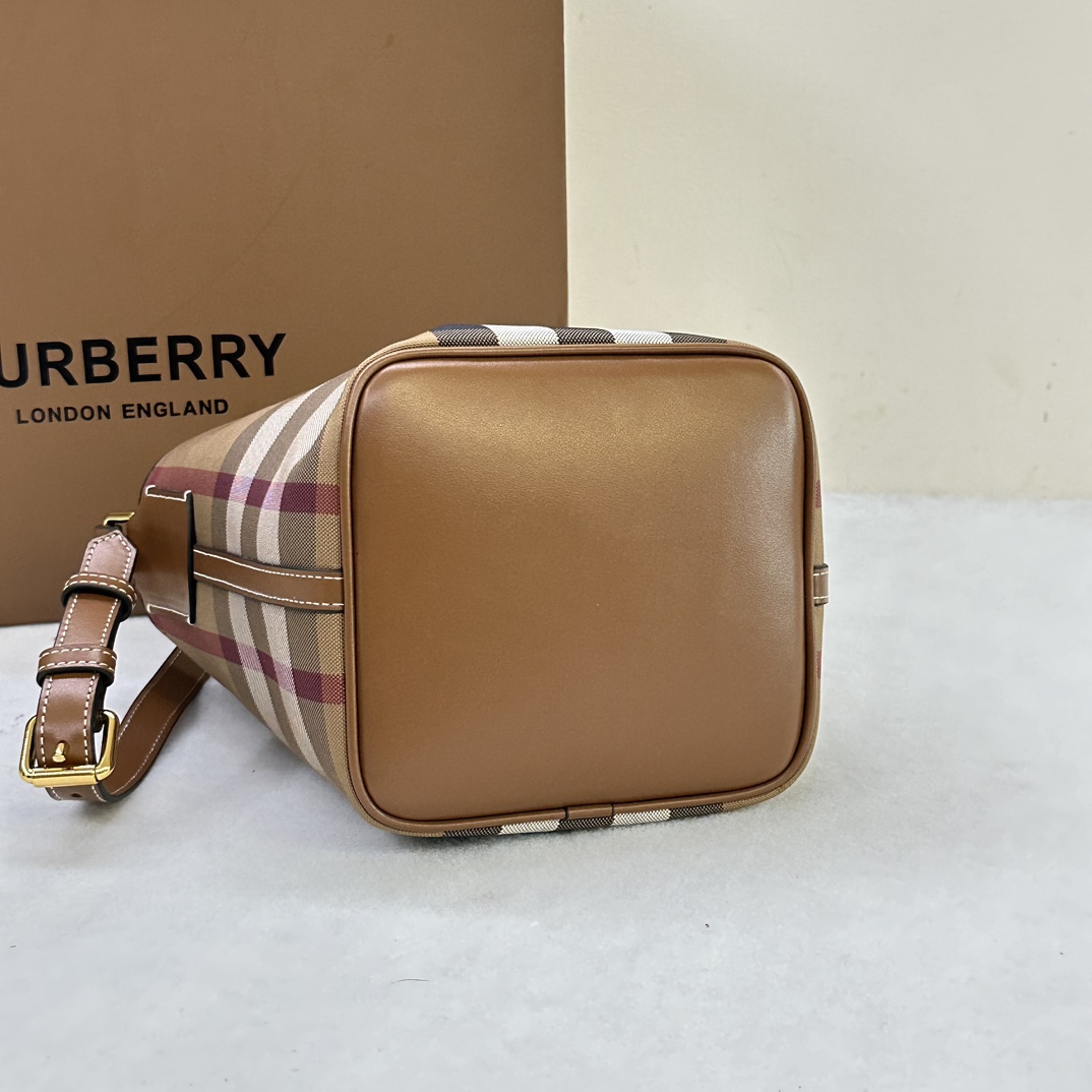 Burberry 버버리 미니 버킷백 숄더백 크로스백 가방
