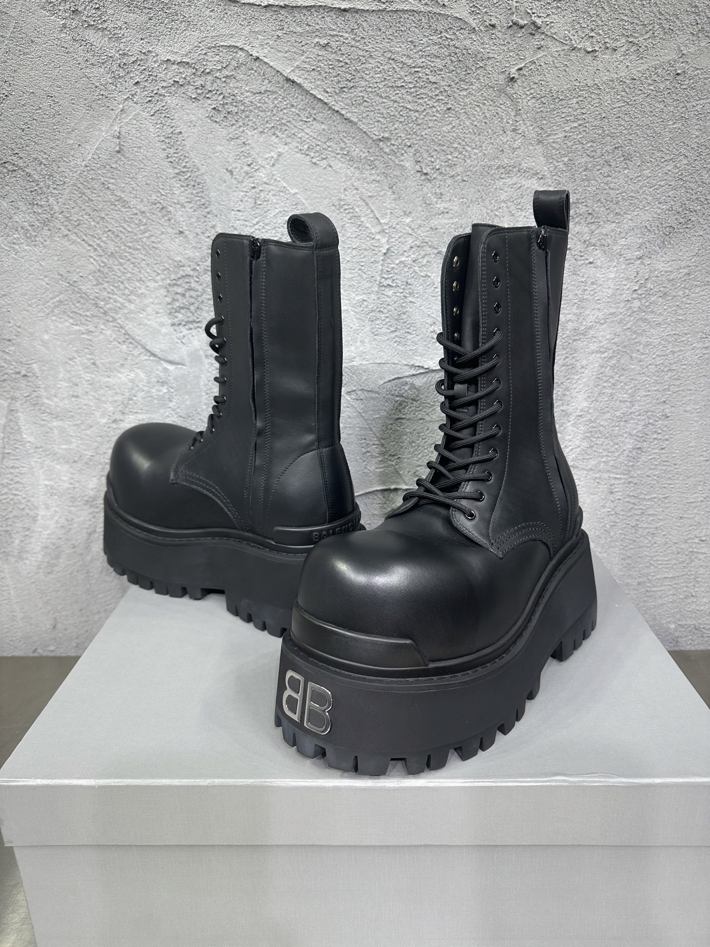 Balenciaga 발렌시아가 2145 COMBAT STRIKE 지퍼 부츠 신발