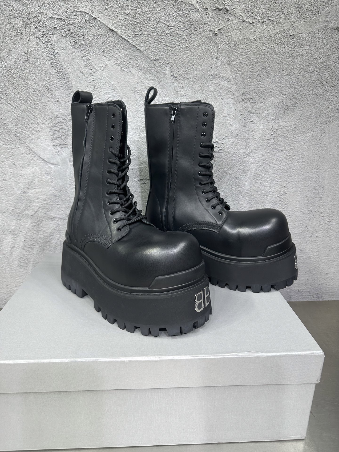 Balenciaga 발렌시아가 2145 COMBAT STRIKE 지퍼 부츠 신발