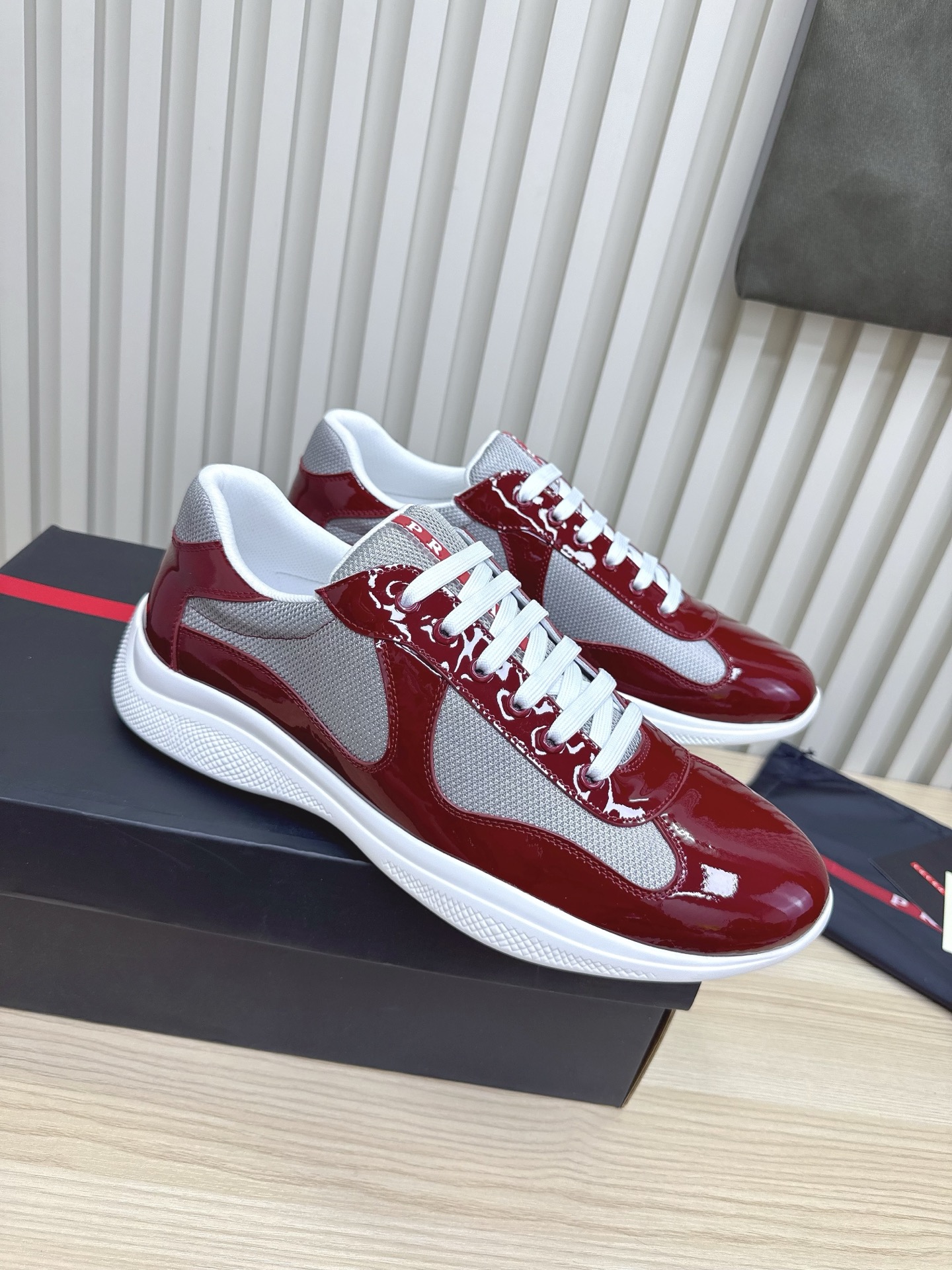 Prada 프라다 남성 캐주얼 스니커즈 신발