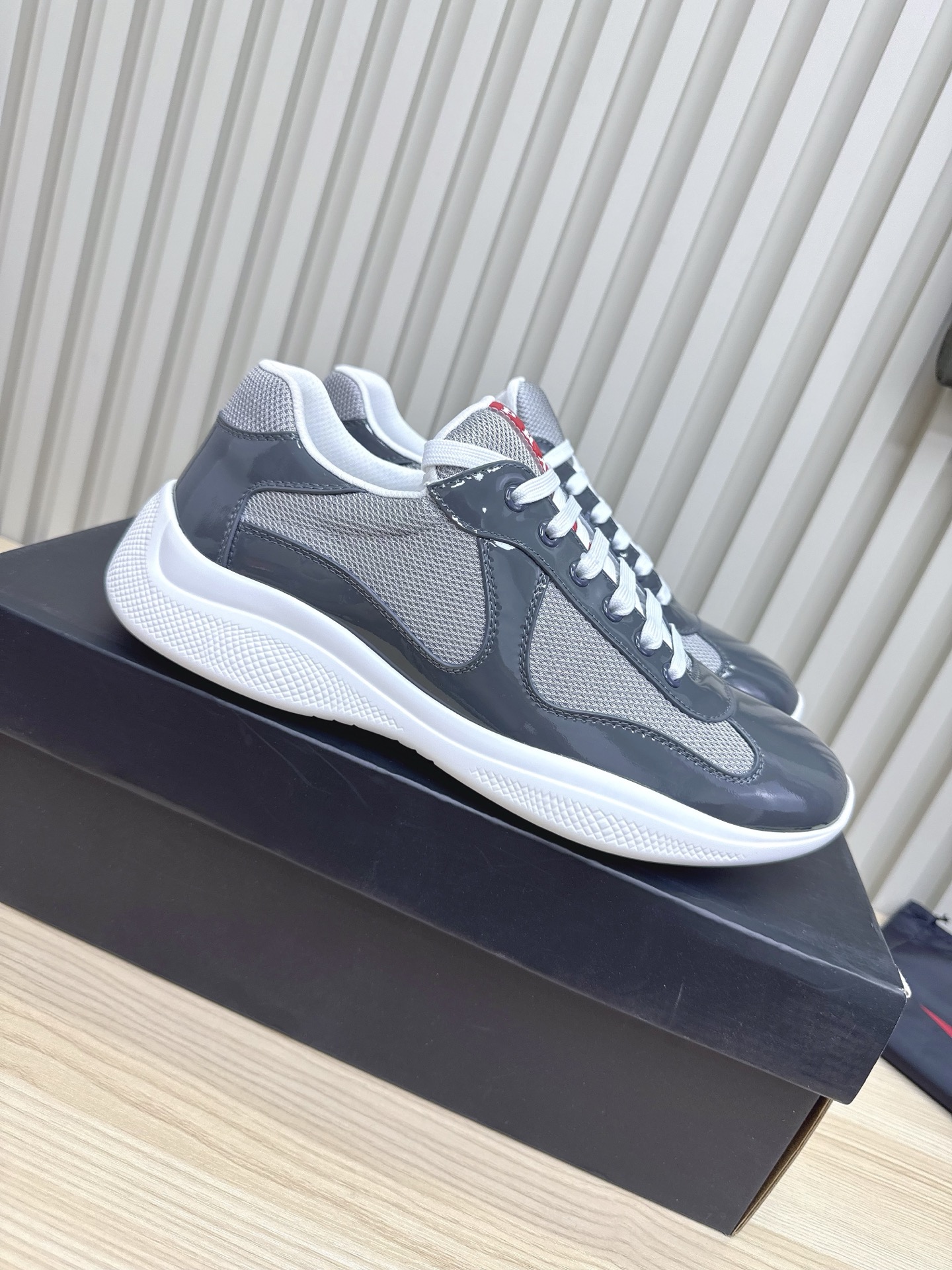 Prada 프라다 남성 캐주얼 스니커즈 신발