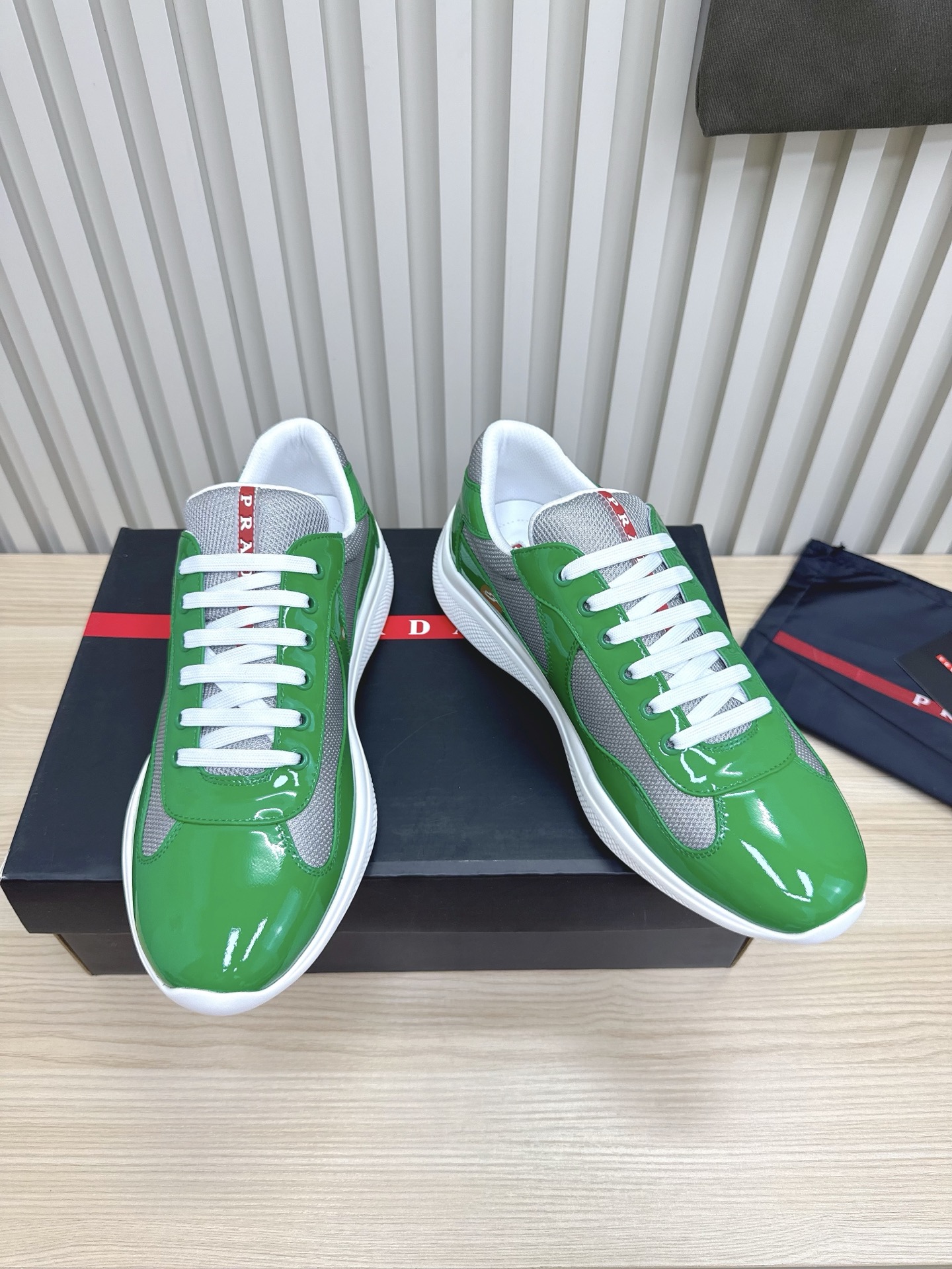 Prada 프라다 남성 캐주얼 스니커즈 신발