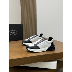 Prada 프라다 남성 스니커즈 신발