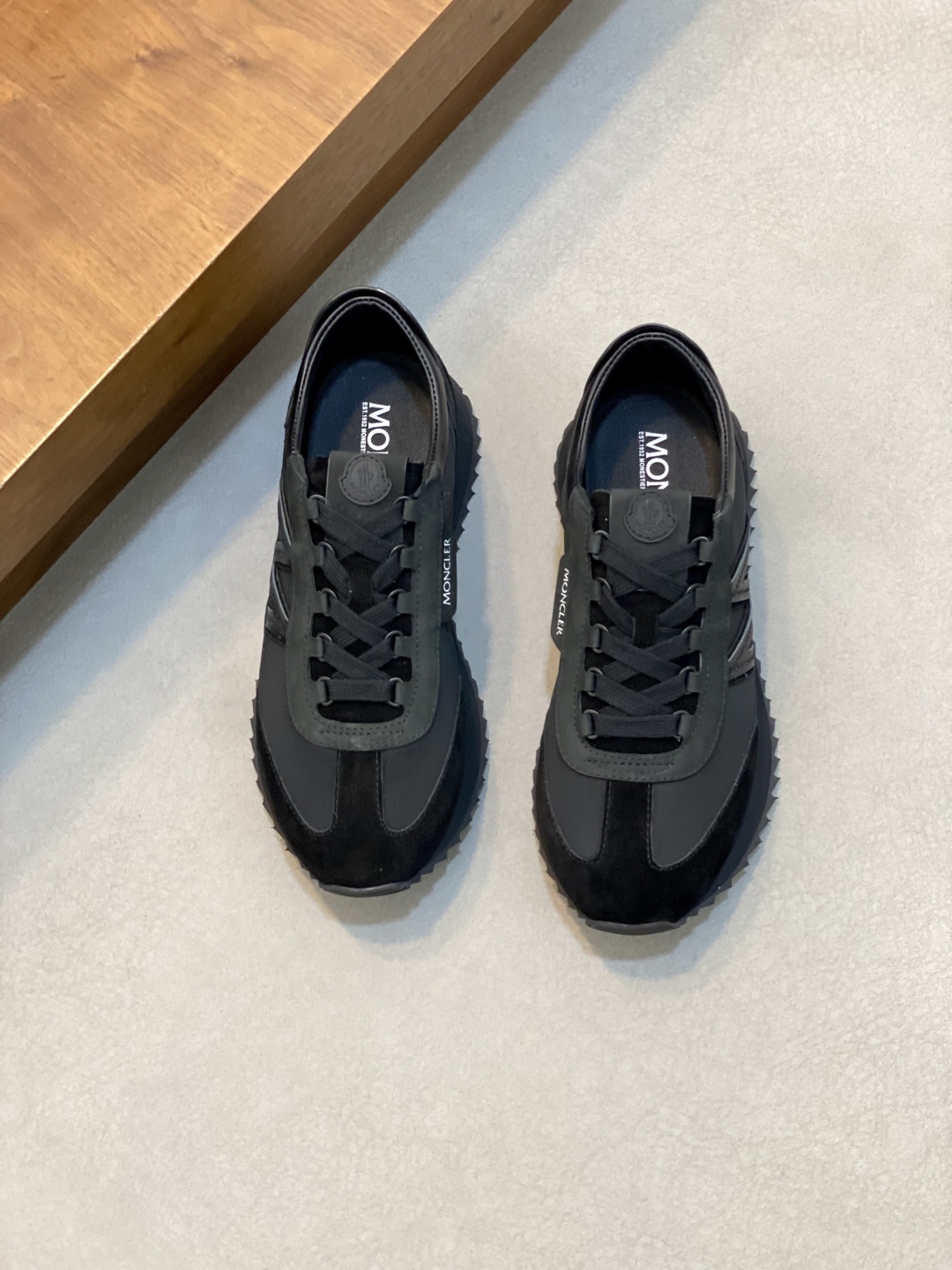 Moncler 몽클레어 남성 스니커즈 신발