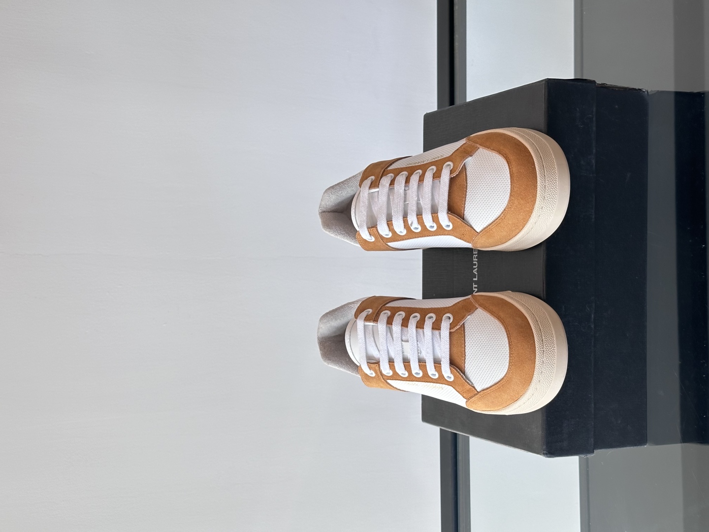 Saint Laurent YSL 생로랑 남성 로우탑 스니커즈 신발