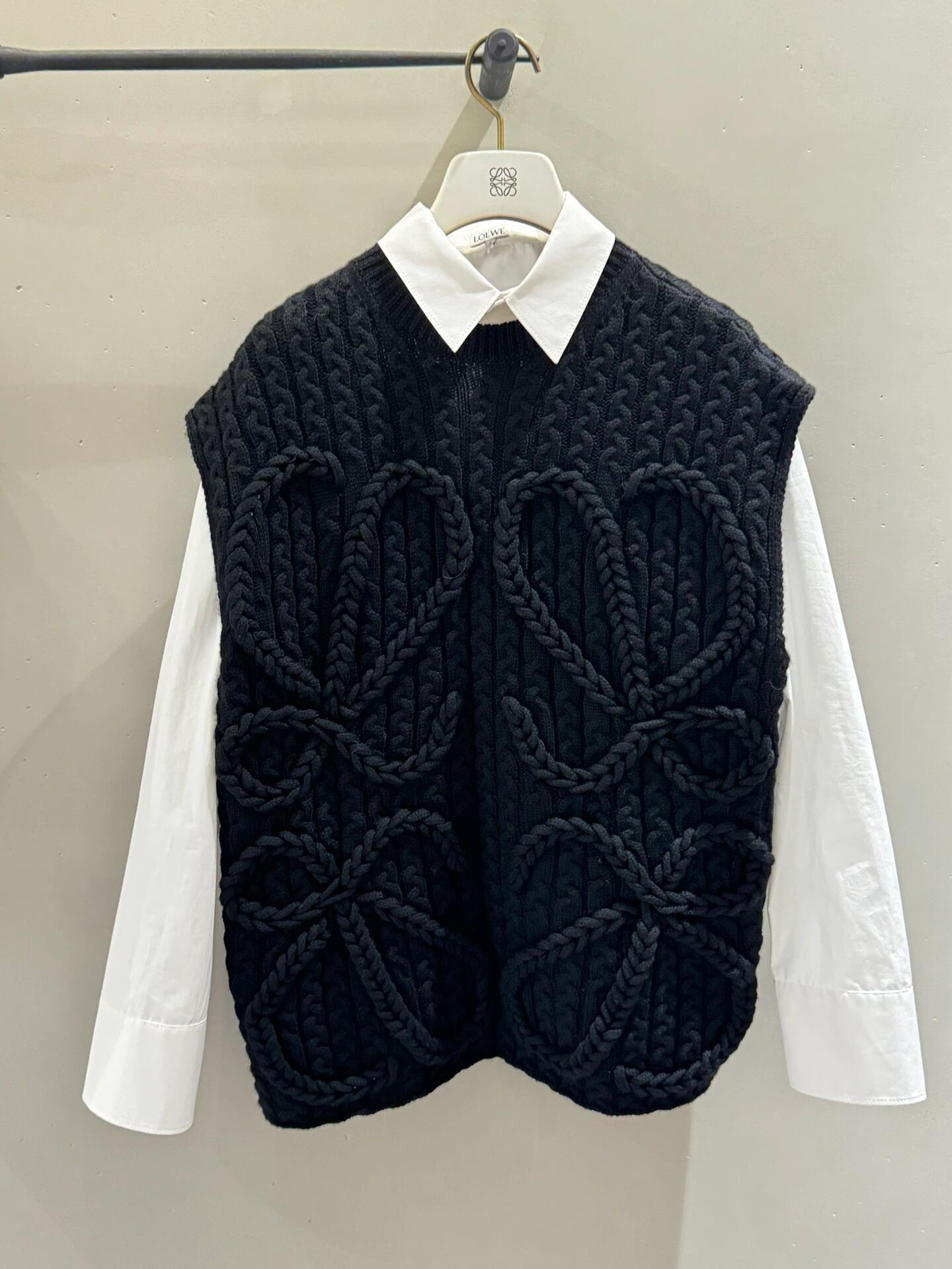 LOEWE Anagram 로에베 케이블 니트 베스트 조끼 의류