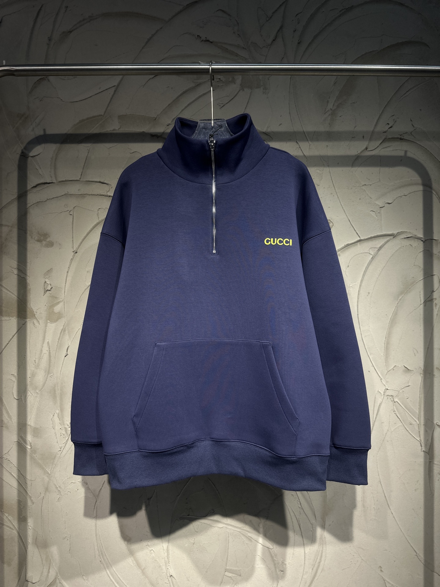 GUCCI 구찌 로고 장식 니트 하프 집업 맨투맨 티셔츠 의류